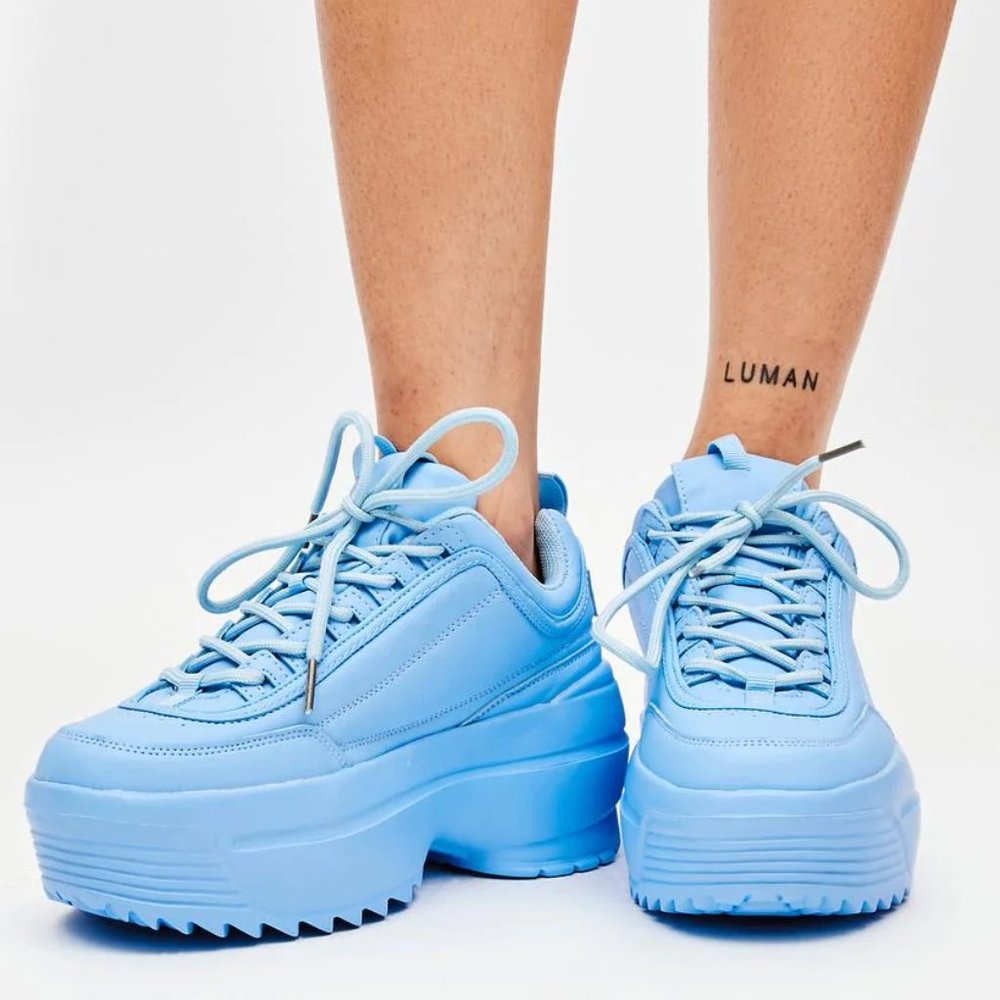 Like NEW Berness Chill Rec League Platform Sneakers, Baby Blue, Size 6